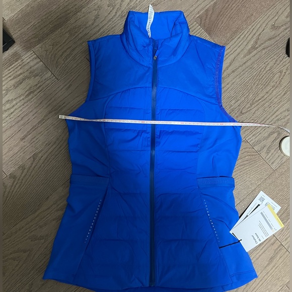 Brand New Lululemon Down For It All Vest Size 8 - Picture 4 of 4